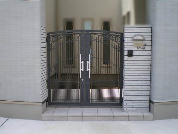 門（門扉）の工事は川越市のネクストワンへサムネイル