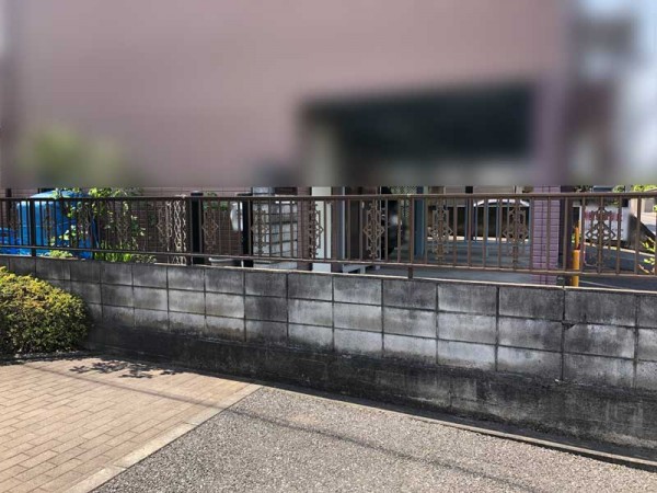 川越市のフェンス工事の様子【フェンスの付け替え】サムネイル
